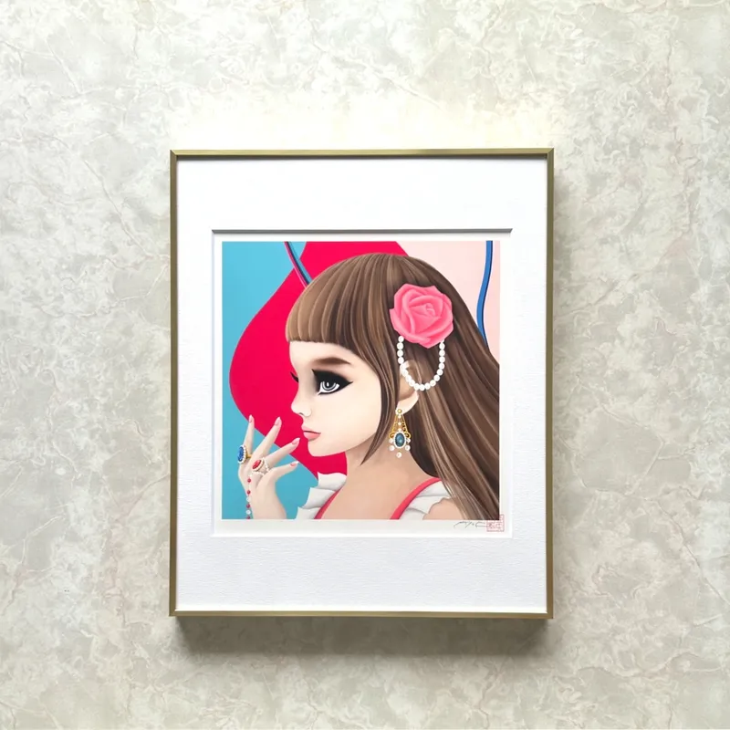 王女の横顔　薔薇の髪飾り