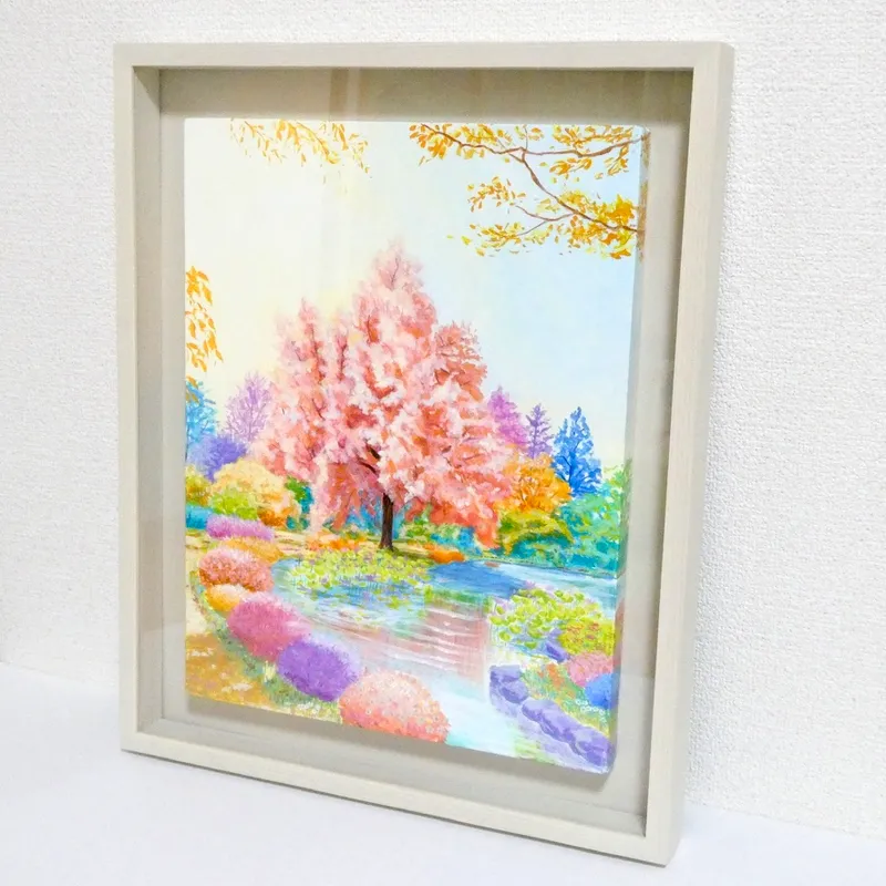 色彩の森　大きな木