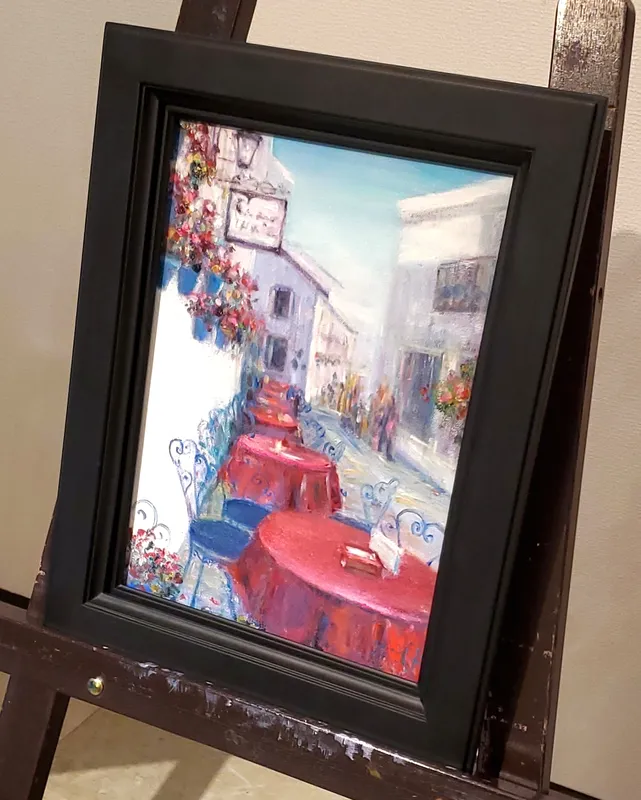 赤と青の白い街