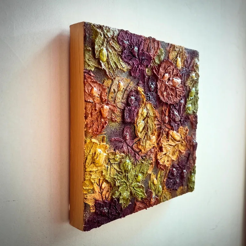 色づく森、雨上がり