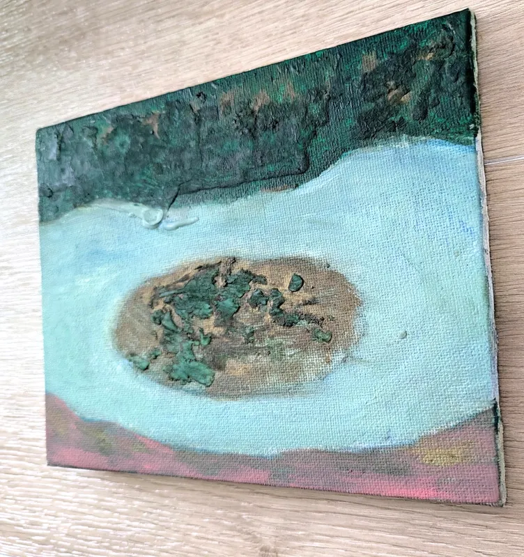 ヒカルミズウミ