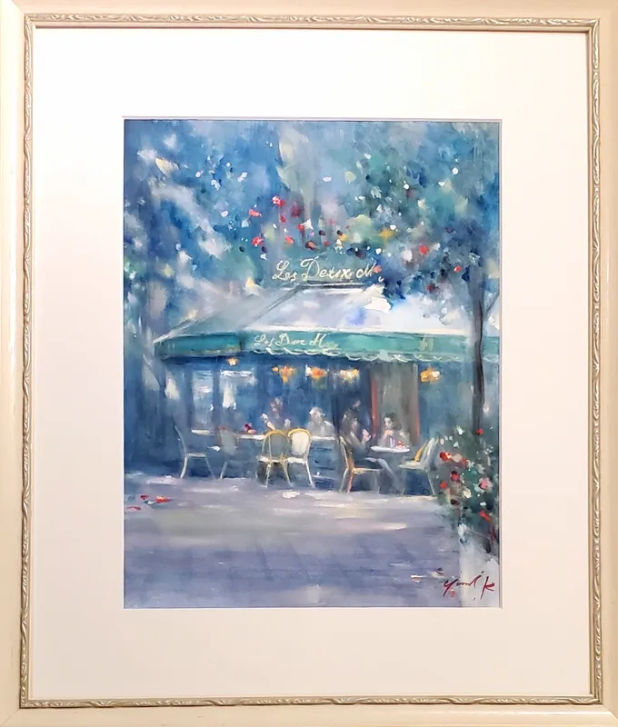 木漏れ日のカフェテラス