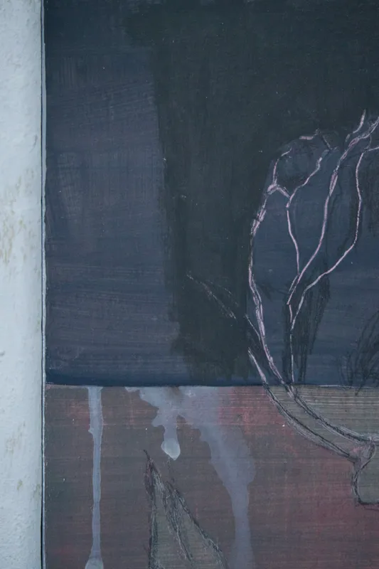 埃っぽい古書の表紙を指でなぞるような感覚