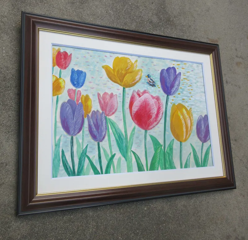 鴨とチューリップ