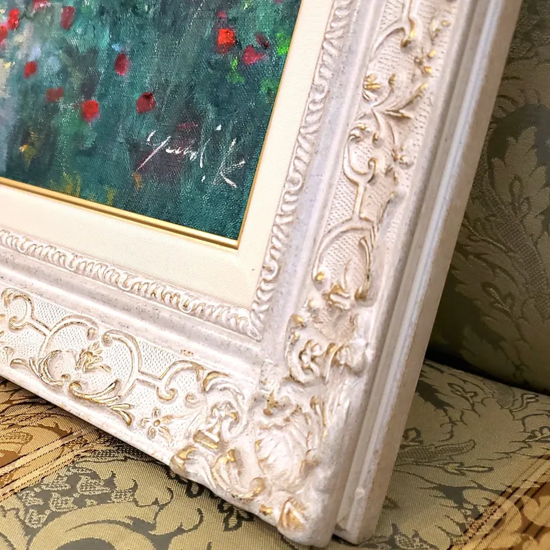 蔓薔薇の咲くカフェ