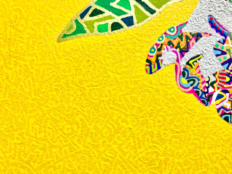 燦々と降りそそぐ光の中で