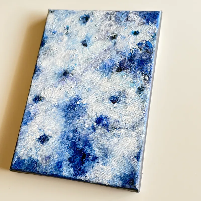 静謐の葵 — Anemone in Stillness