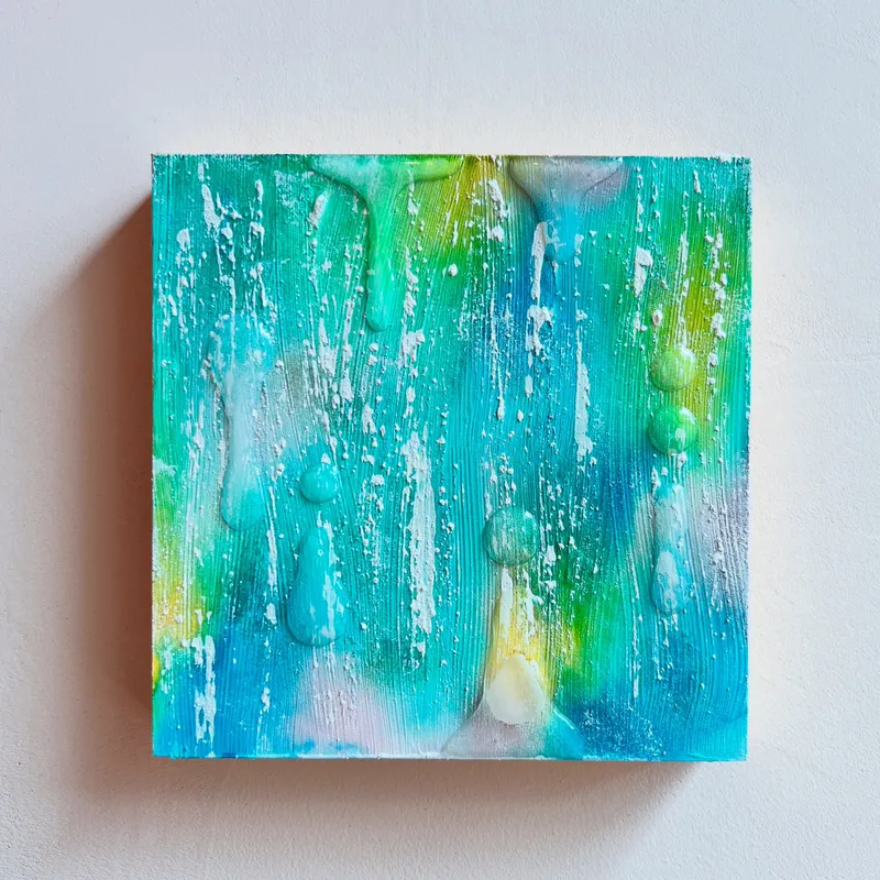 淡い春雨のヴェール