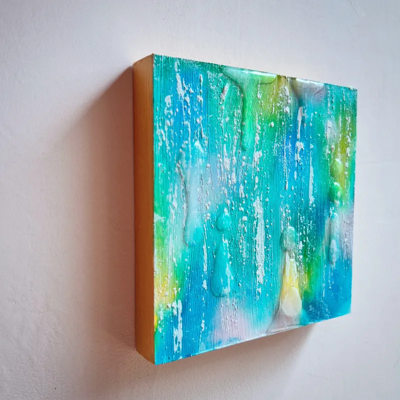 淡い春雨のヴェール