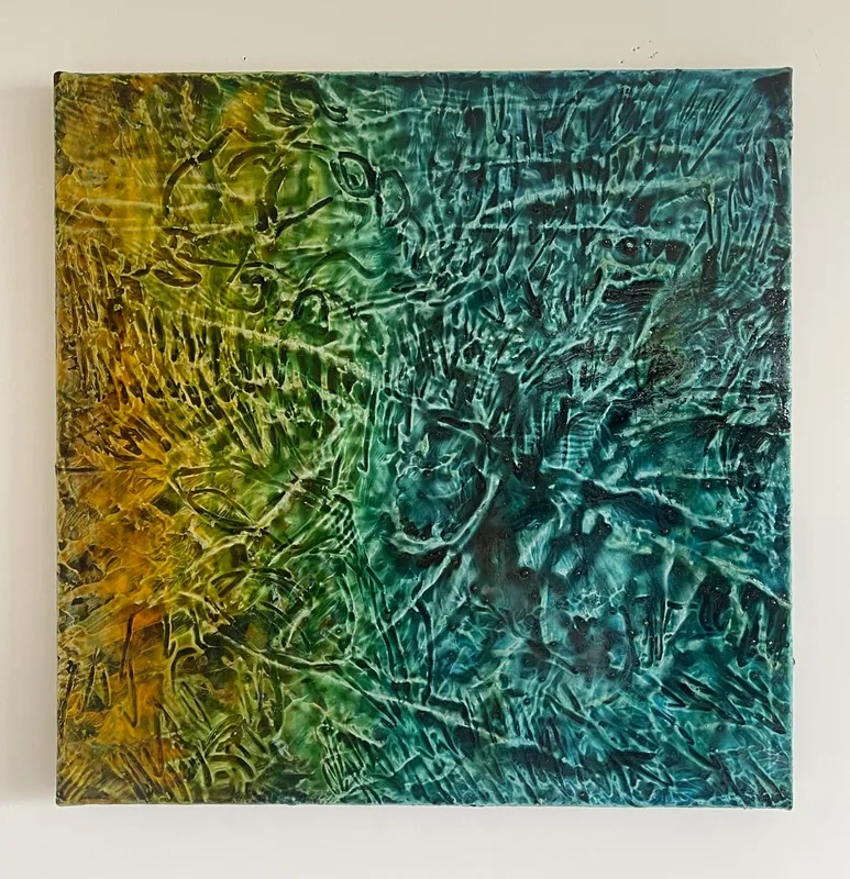 黄色からターコイズへの遷移