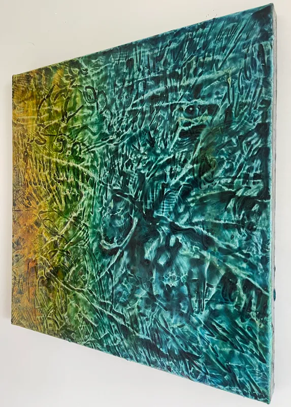 黄色からターコイズへの遷移