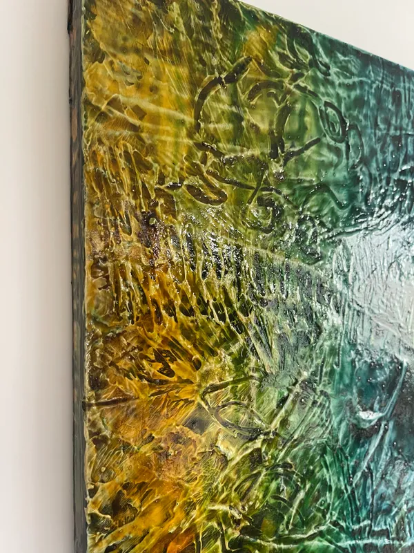 黄色からターコイズへの遷移